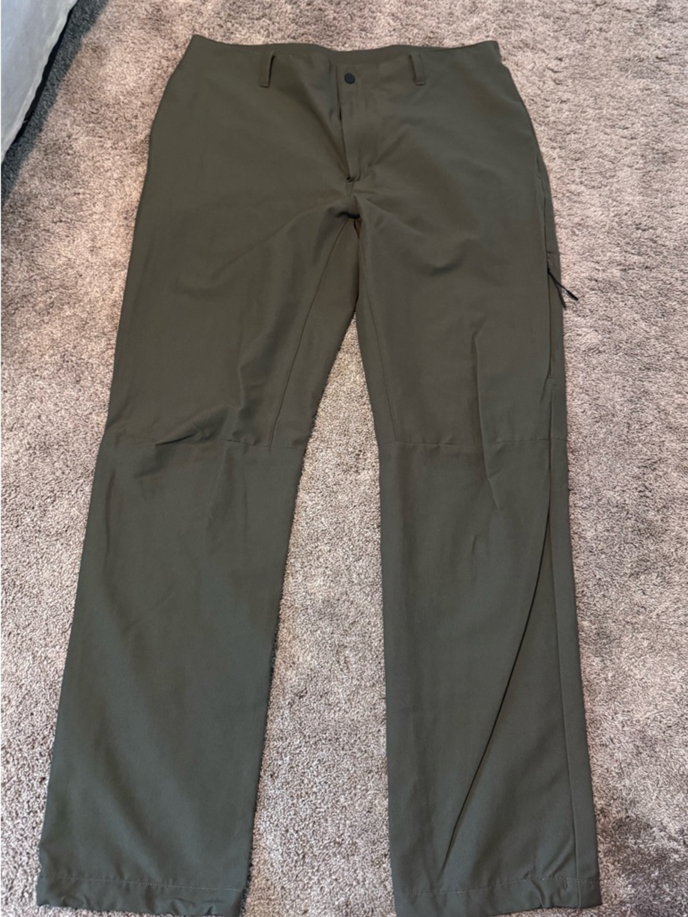 The North Face Men's Olive Chino-Style Tech Pants
